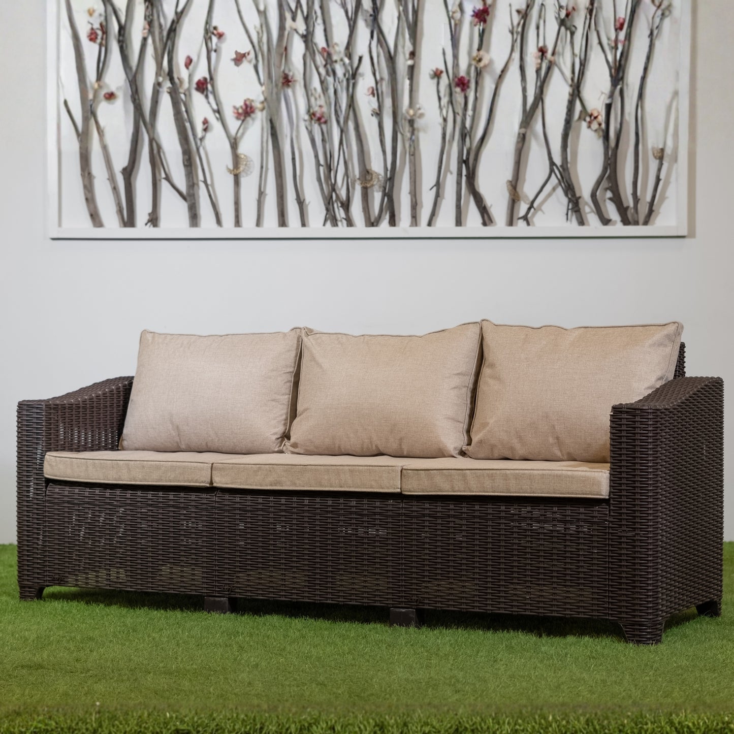 Grand  Two Set 4 seaters